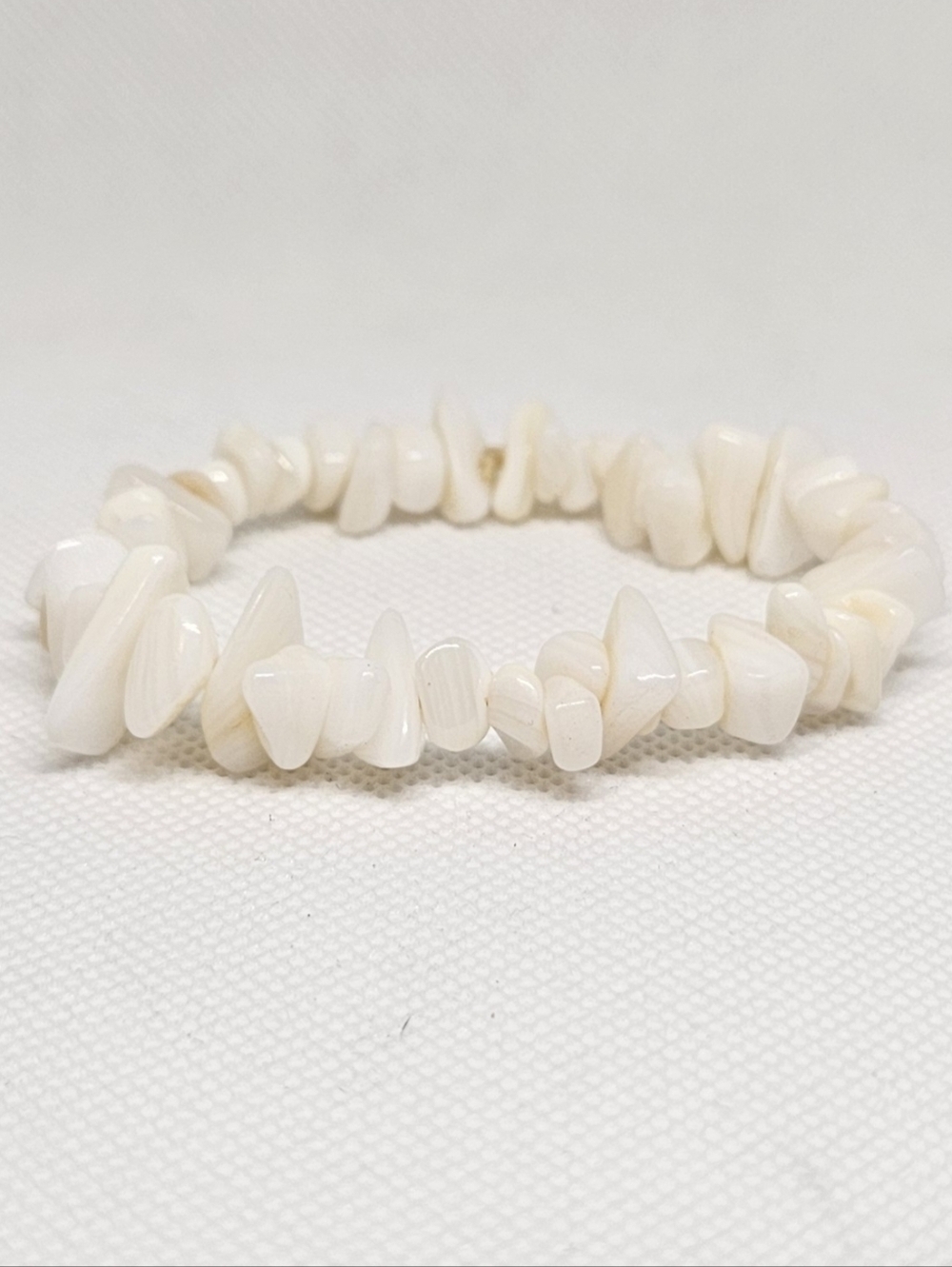 White Shell Chip Bracelet Stretch Natural Stone Boho Beachy